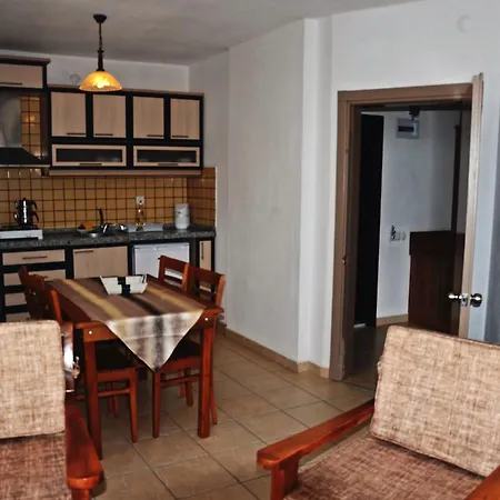 Ξενοδοχείο με διαμερίσματα Palmiye Apart/Otel *