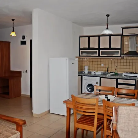 Ξενοδοχείο με διαμερίσματα Palmiye Apart/Otel *