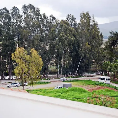 Ξενοδοχείο με διαμερίσματα Palmiye Apart/Otel