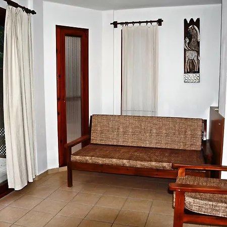 Ξενοδοχείο με διαμερίσματα Palmiye Apart/Otel